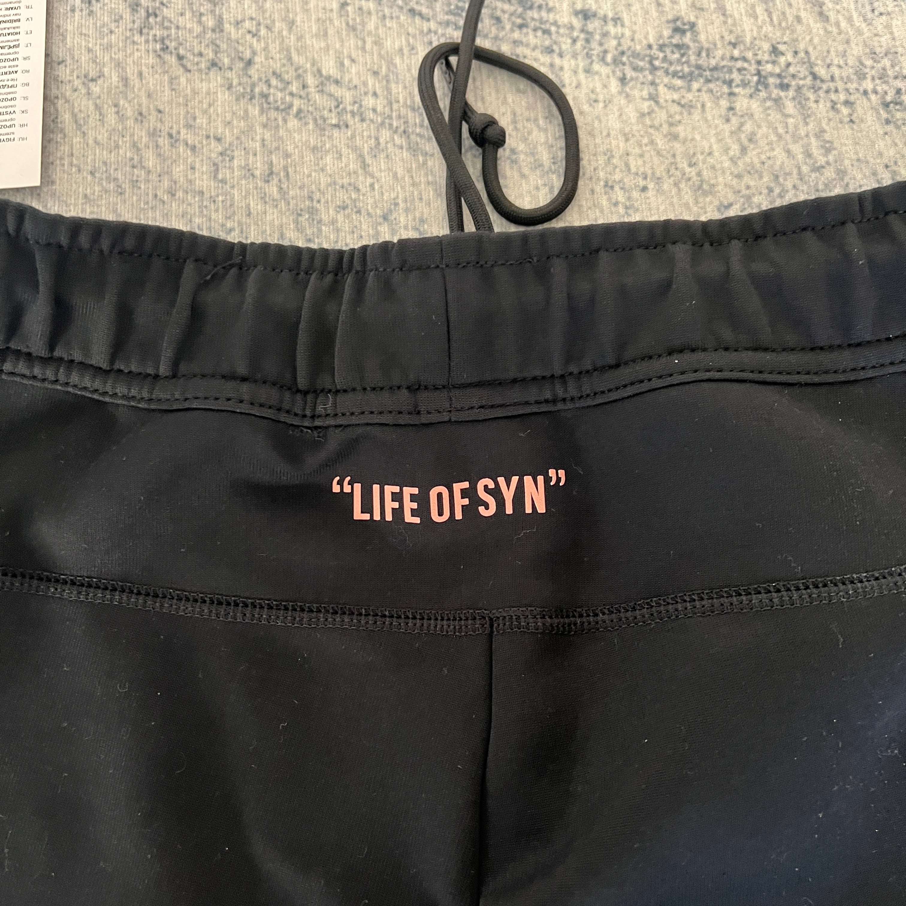 NIKE TECH FLEECE x SYNA CENTRAL CEE PANTS