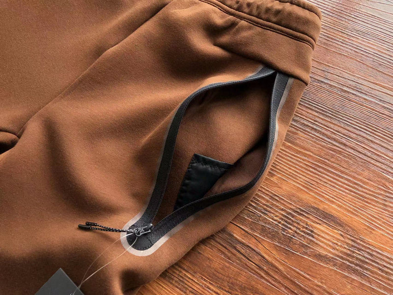 NIKE TECH FLEECE PANTS x BROWN