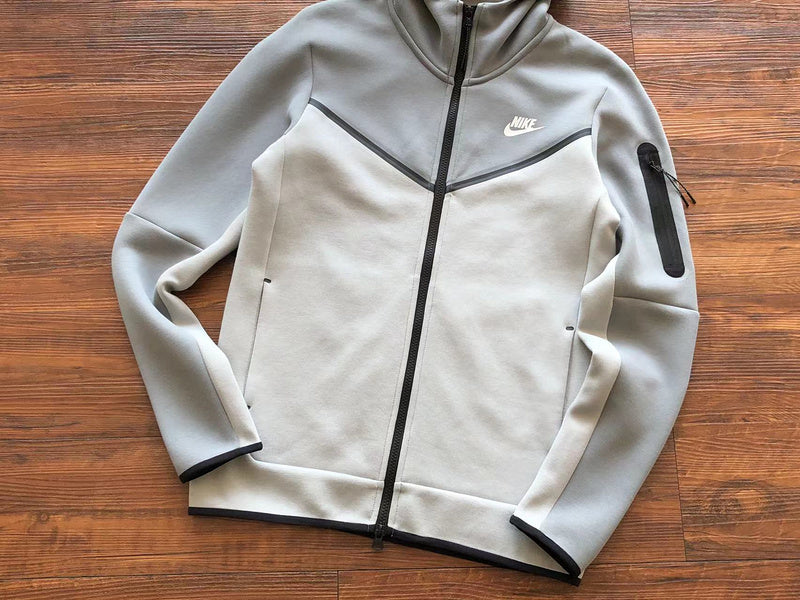 NIKE TECH FLEECE HOODIE x GREY/WHITE