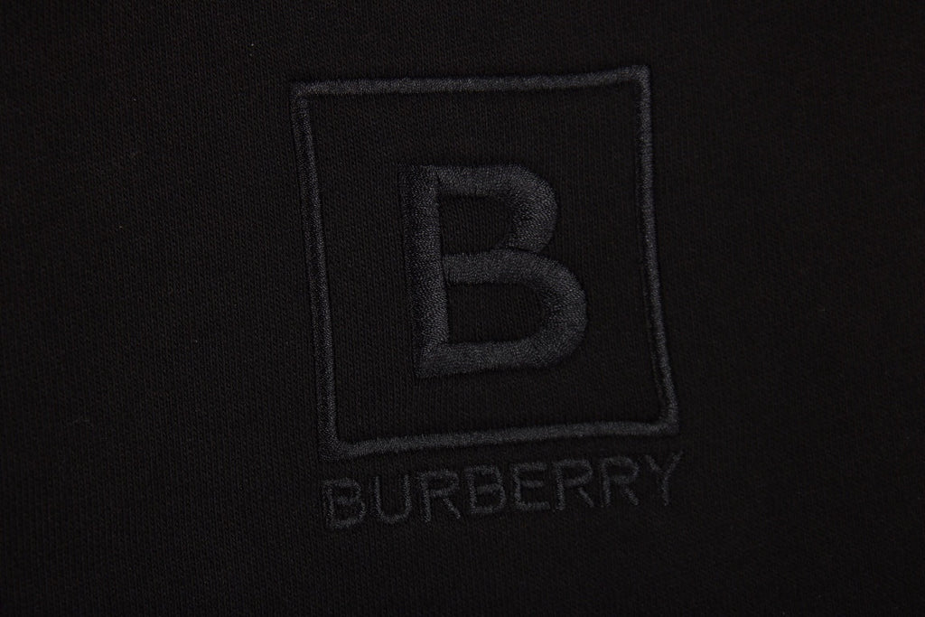 BURBERRY ZIP-UP HOODIE BLACK