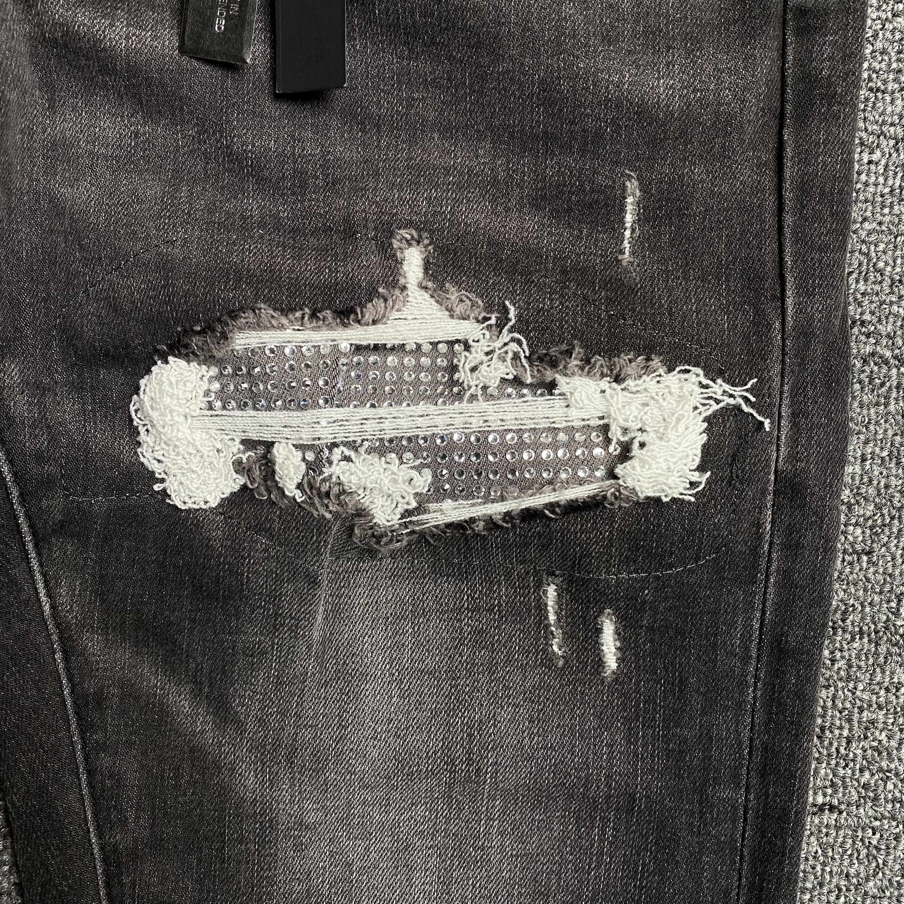 AMIRI SLASH SLIM JEANS