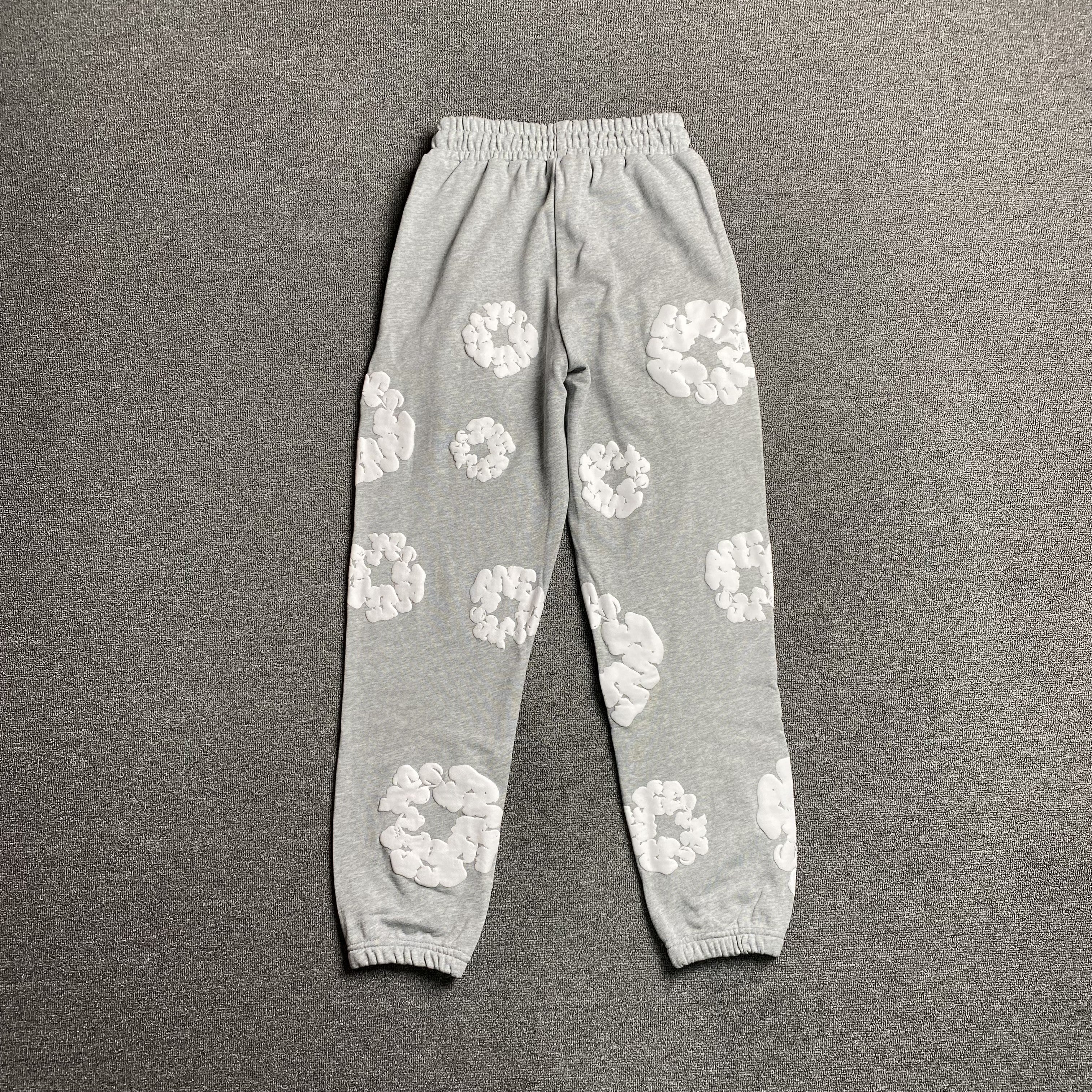 DENIM TEARS COTTON WREATH SWEATPANTS GREY