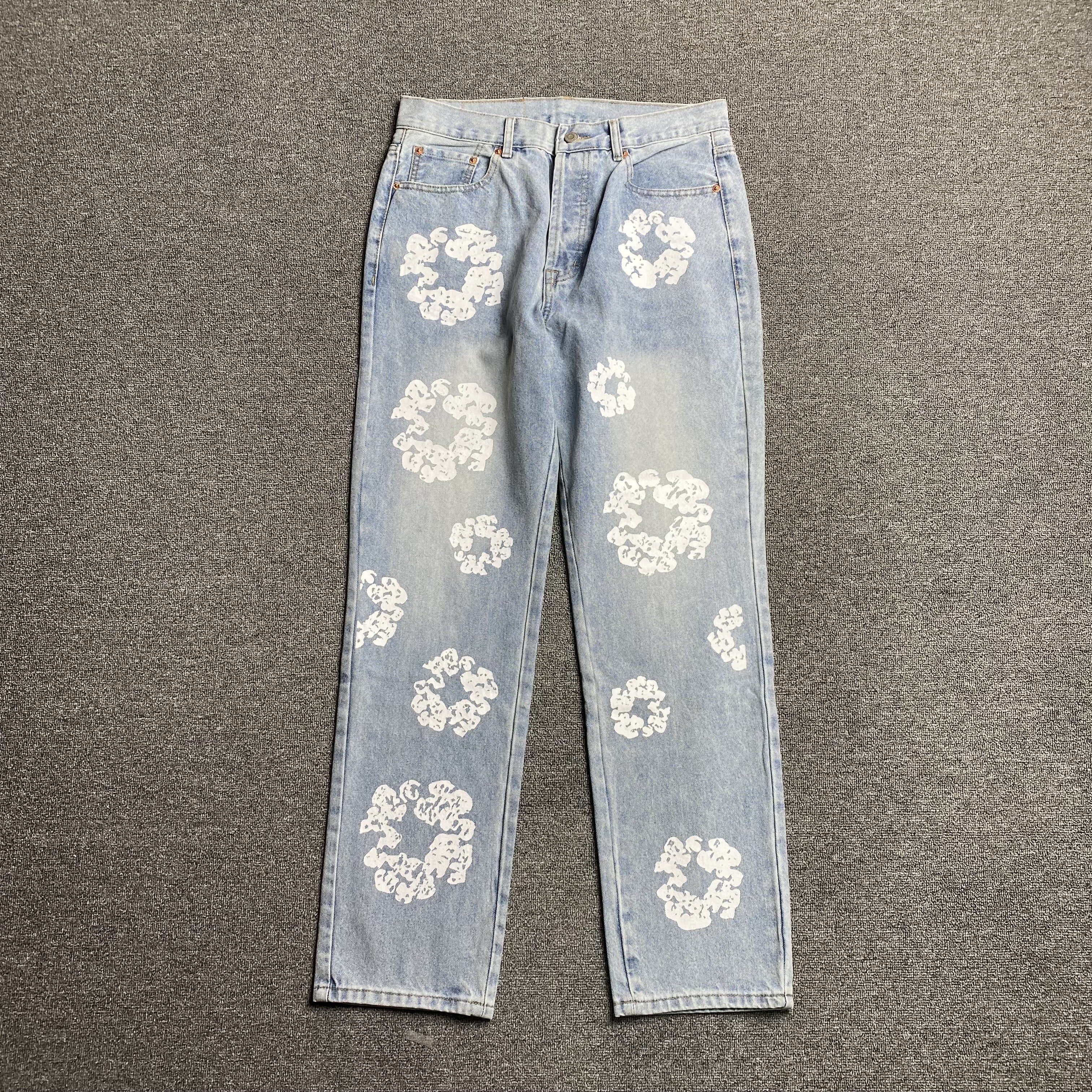 DENIM TEARS x LEVI'S COTTON WREATH JEANS LIGHT WASH