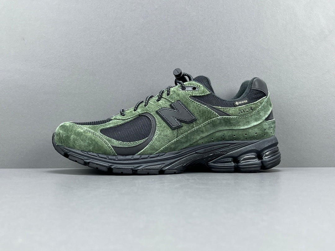JJJJOUND x NEW BALANCE 2002R GORE-TEX PINE