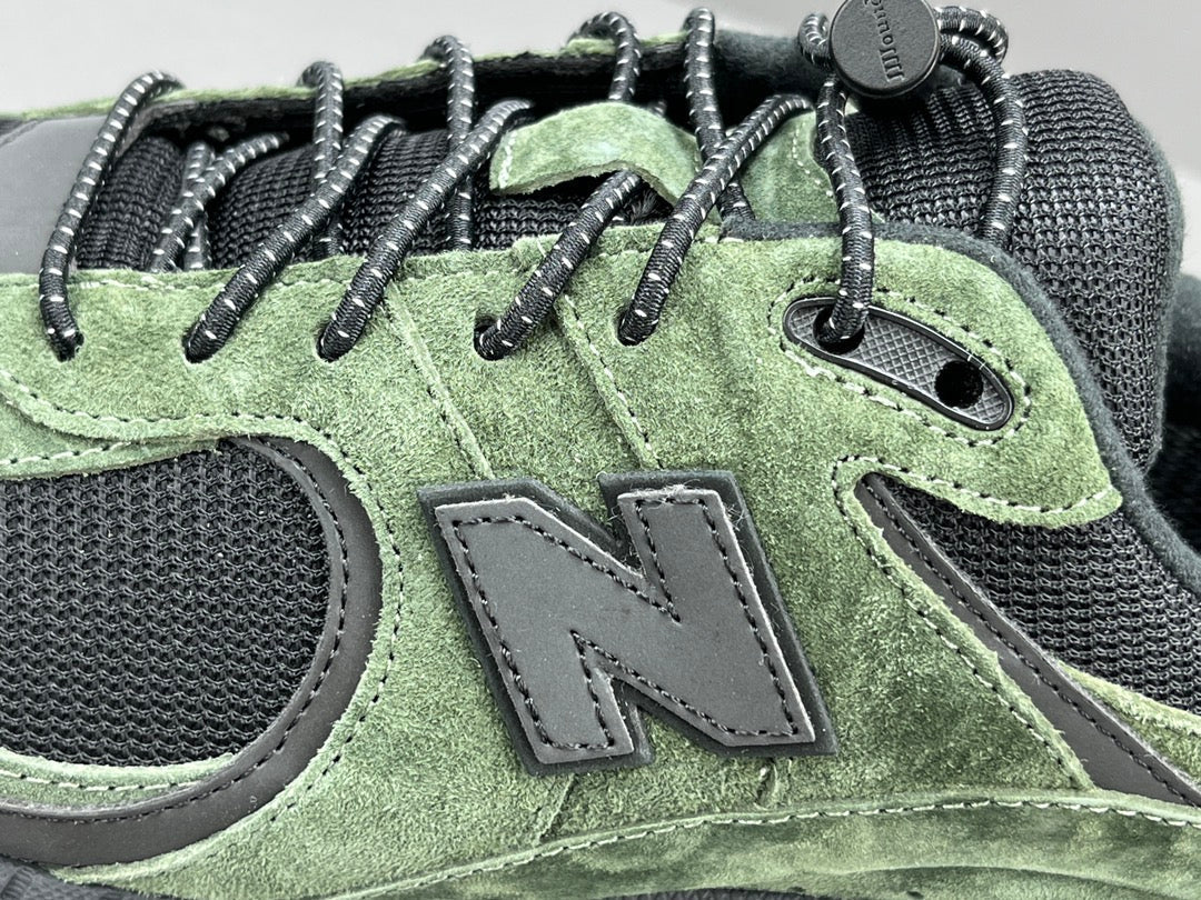 JJJJOUND x NEW BALANCE 2002R GORE-TEX PINE