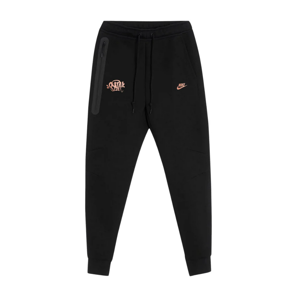 NIKE TECH FLEECE x SYNA CENTRAL CEE PANTS