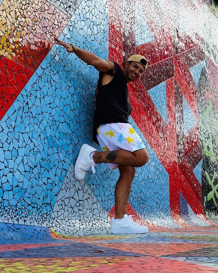 EE Shorts Yellow Star