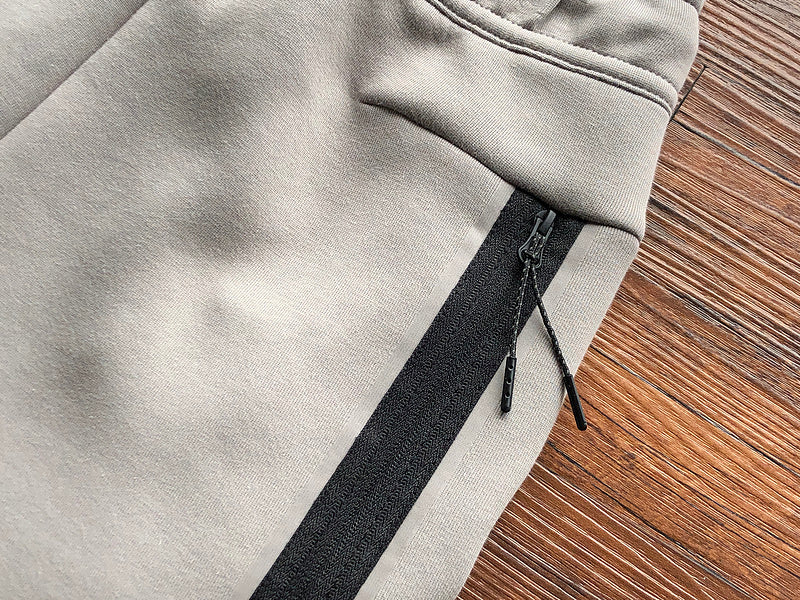 NIKE TECH FLEECE HOODIE x OLIVE GREY/ENIGMA STONE