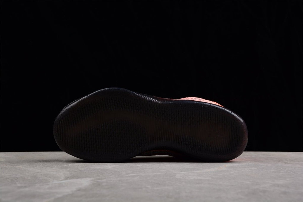 NIKE KOBE 11 ELITE LOW x EASTER